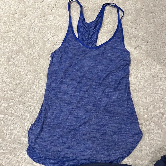 Lulu workout top - Picture 1 of 2